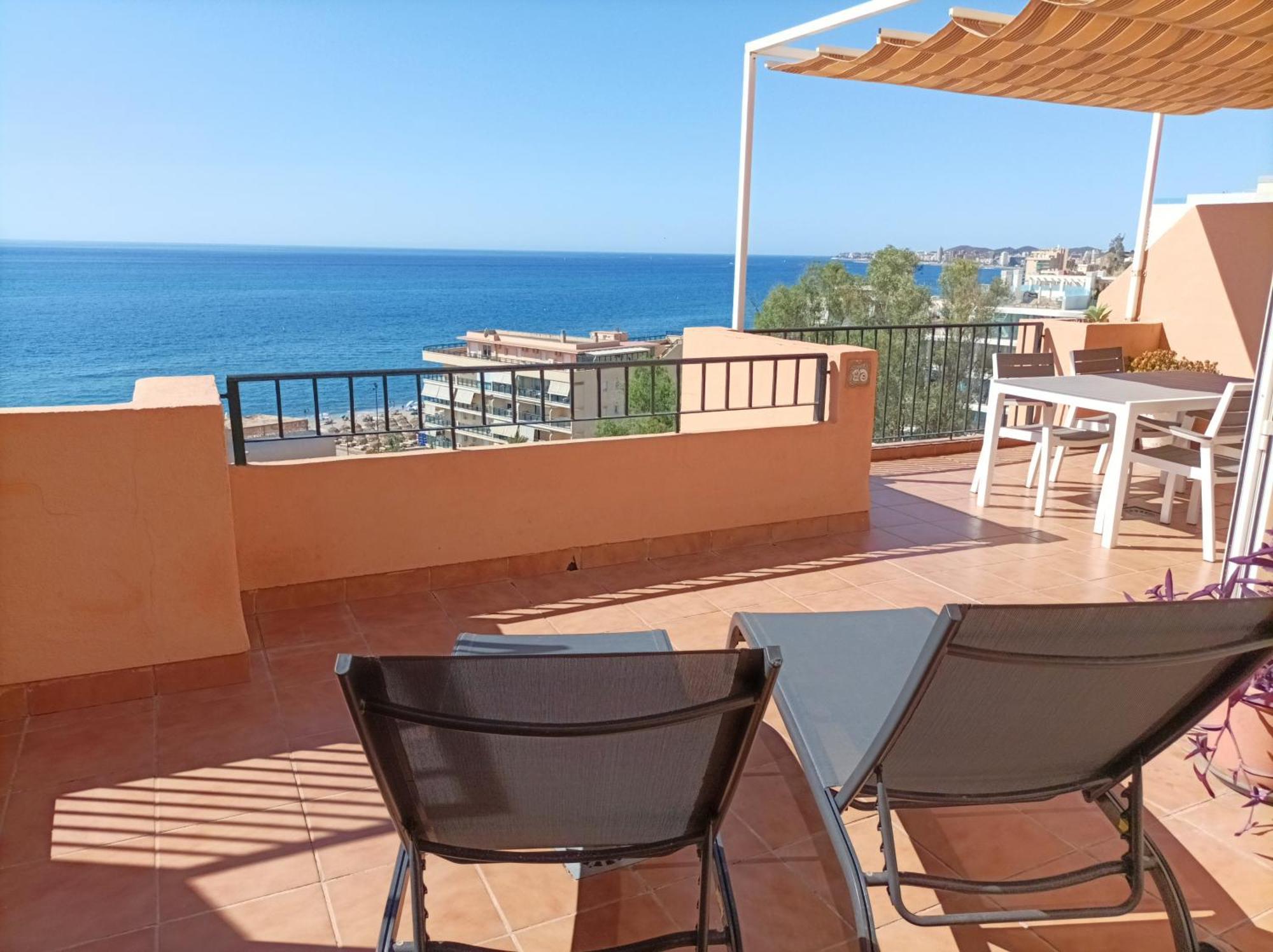 Carvajal Beach Seaview Apartment Benalmadena Bagian luar foto